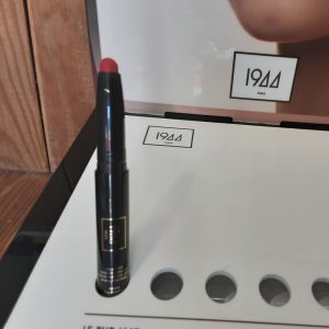 Le Pur Mat Crayon Lèvres 1944 Pauline